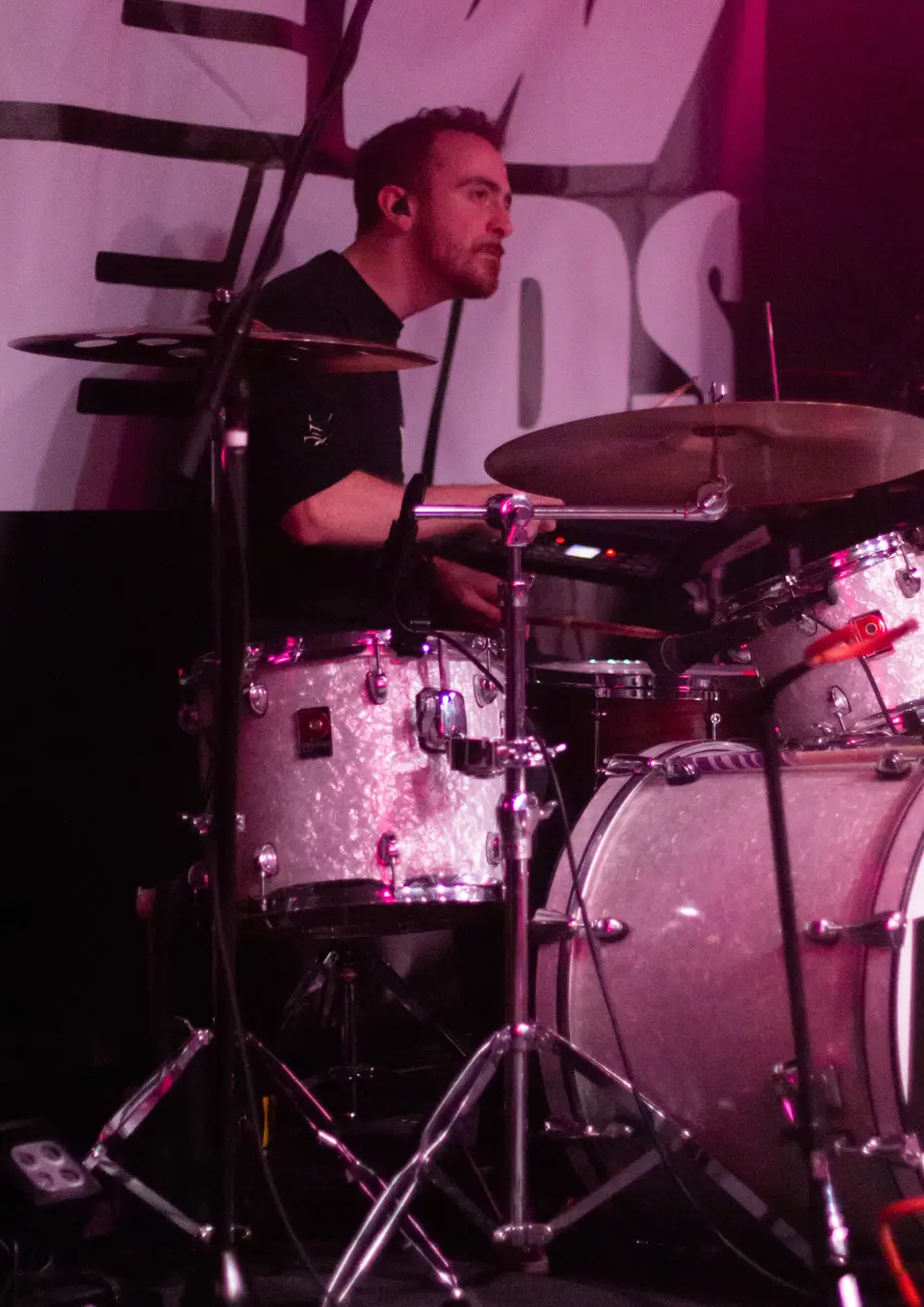 Live Concert Photography with Blake Ferguson captures Drummer Marcus Sisk performing for Eric Punzo at Rum Runners, London Music Hall. (2)