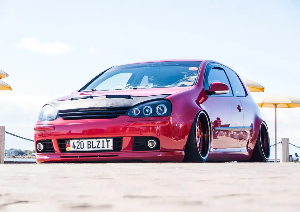 Automotive Photography by Blake Ferguson depicts Kevin Pratte’s modified 2008 Volkswagen Golf MK5 on the Toronto Harbourfront. (1) 