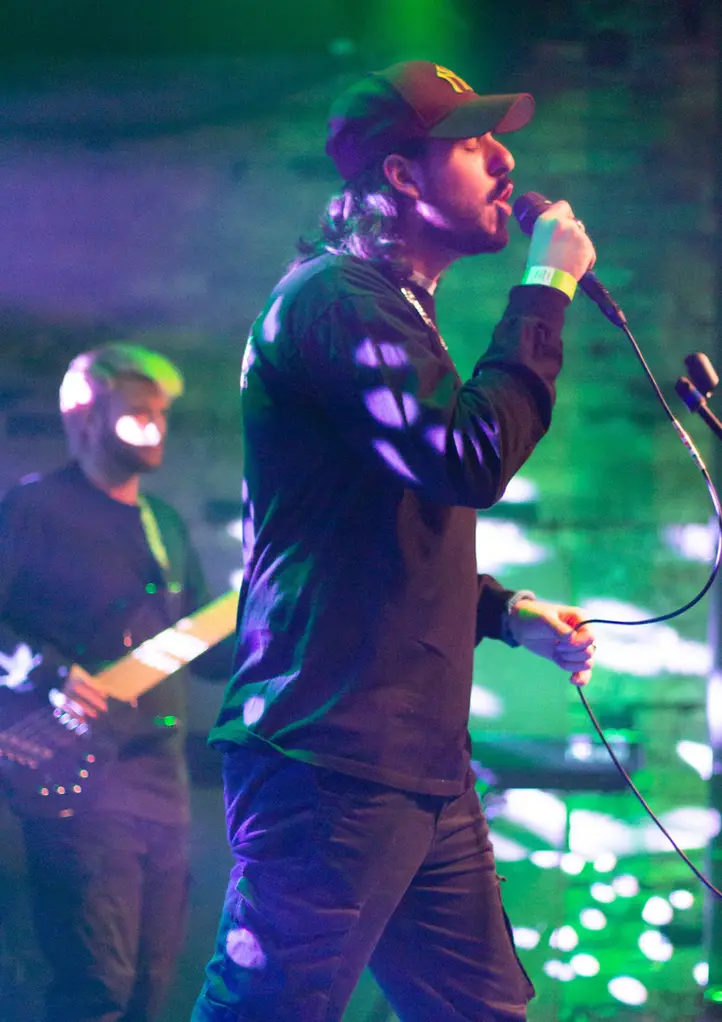 Live Concert Photography with Blake Ferguson captures Eric Punzo performing live at Rum Runners, London Music Hall. (2)