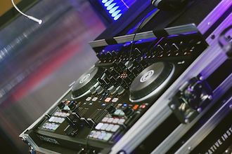 Turntable Rental