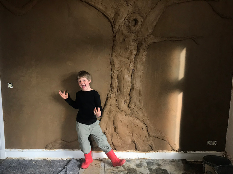 Lehm, Lehmwand, Relief, Kinderworkshop, Kunst am Bau