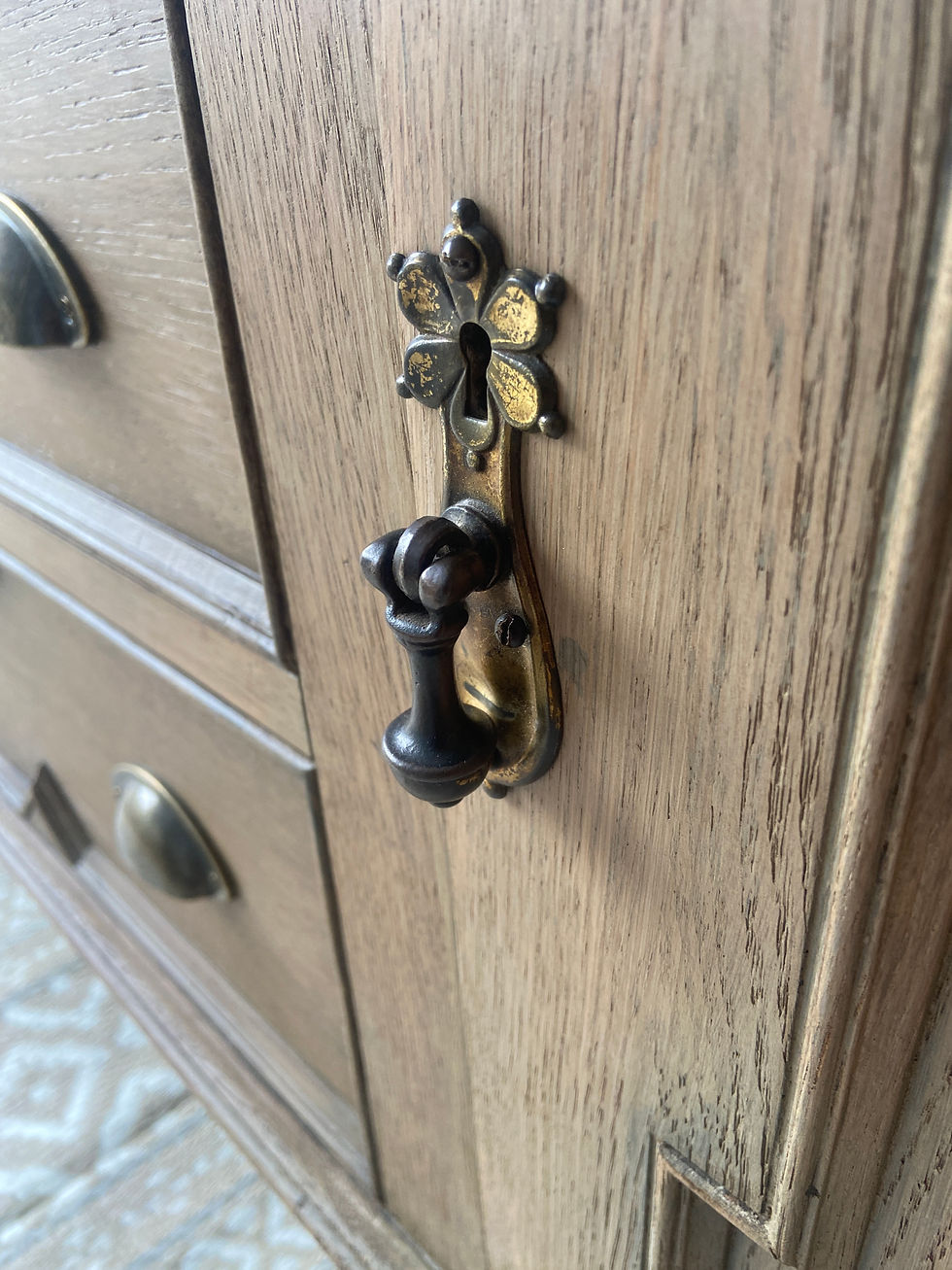 Thumbnail: A Stunning Vintage Oak Sideboard