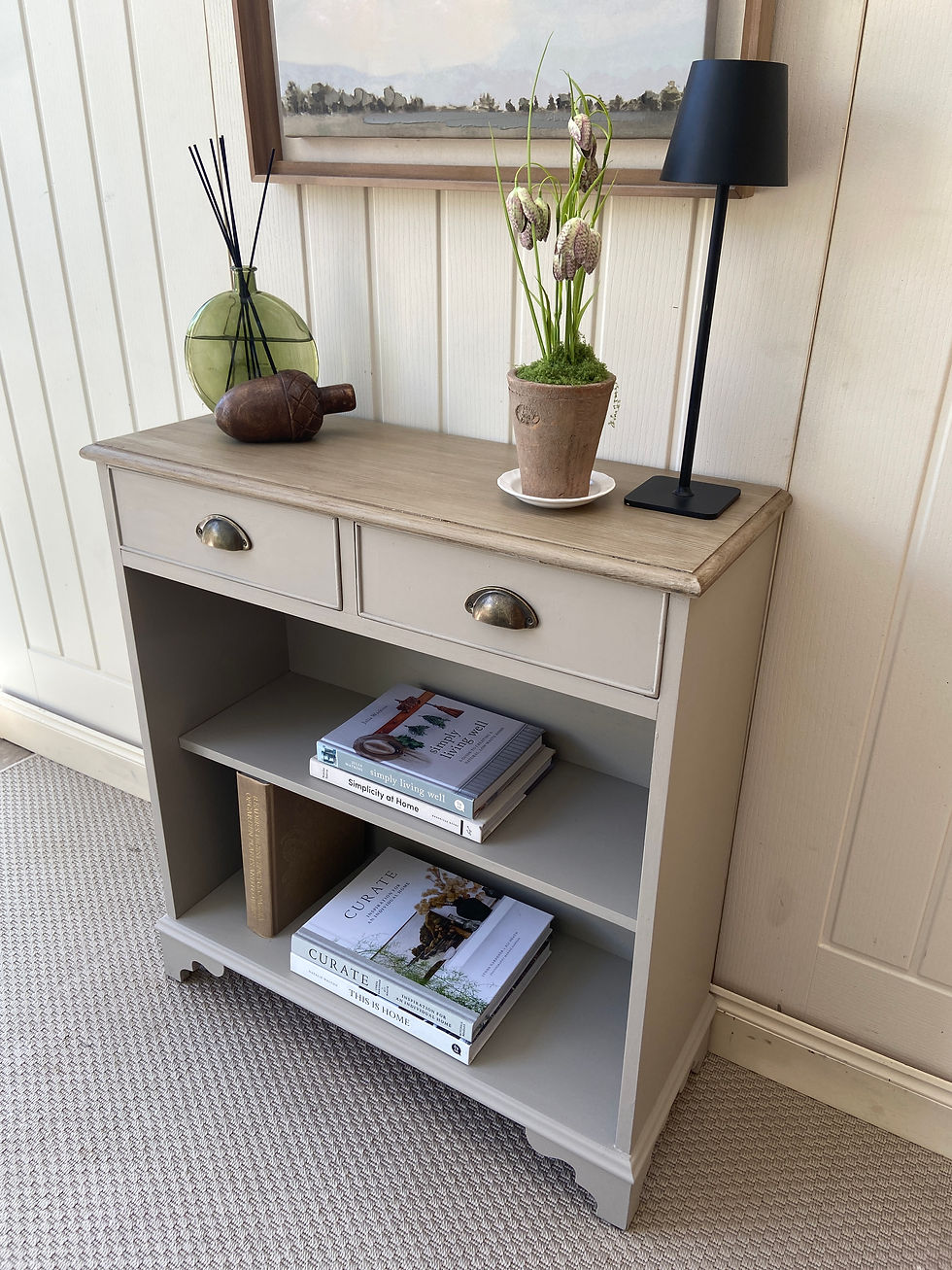 Thumbnail: A Small Oak Bookcase / Side Unit / Console 
