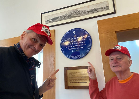 Harry in Sougthend 5.jpeg