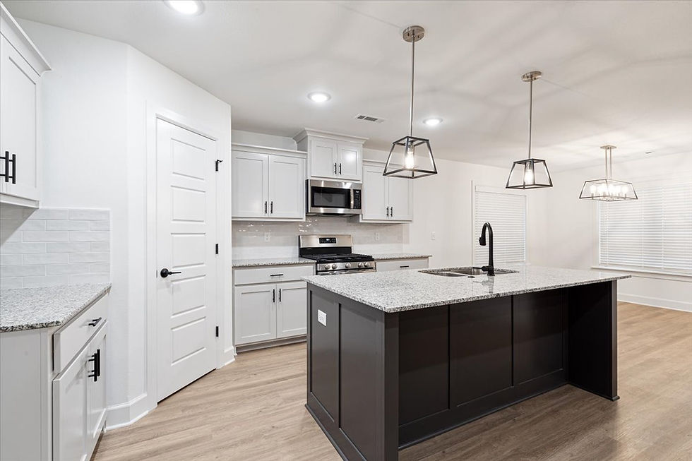 06-1040 Monarch Rd-6.jpg