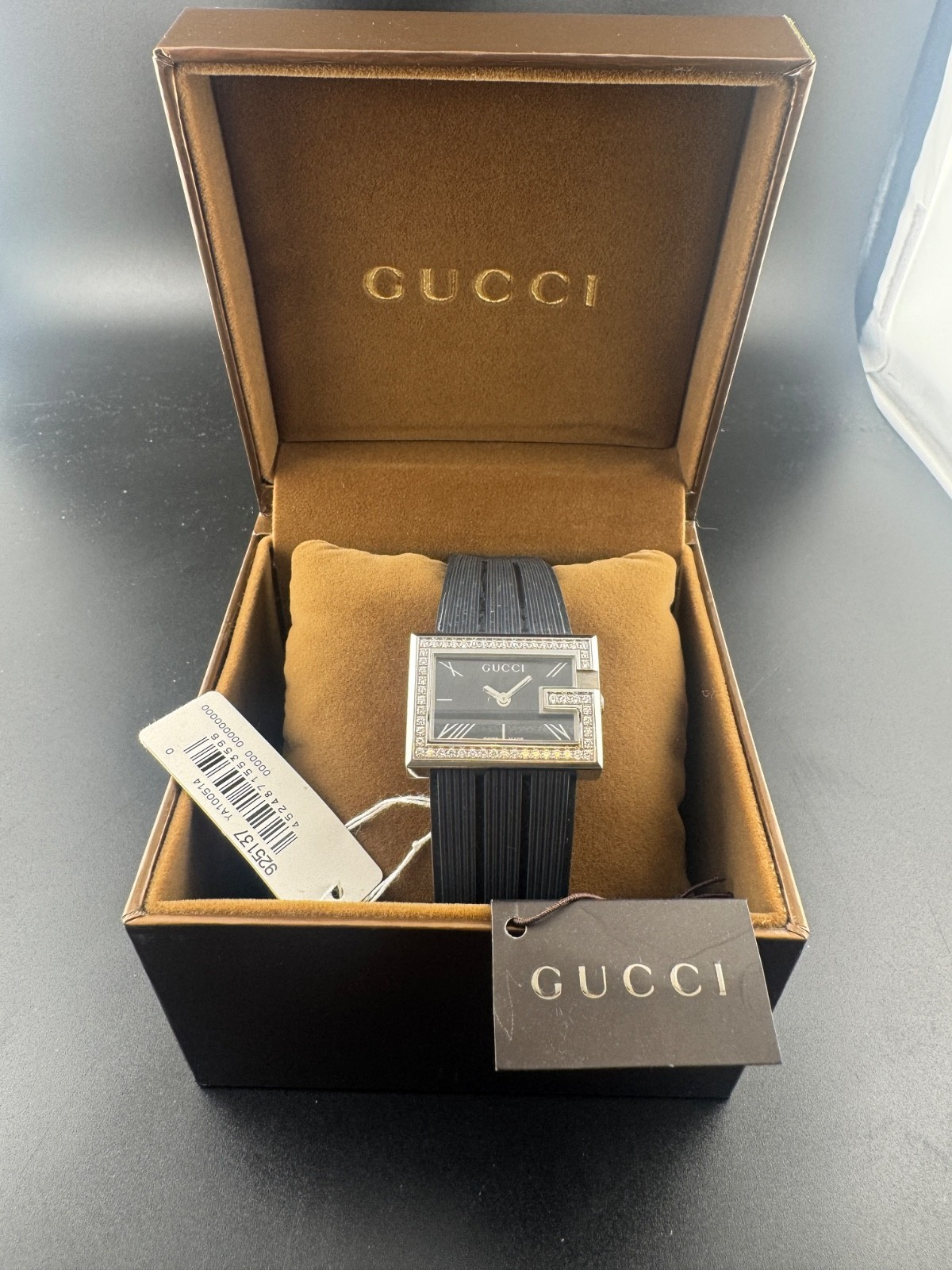 Gucci 100 G-Rectangle 100L Set Diamonds Ladies Watch Full Set From California, view 3