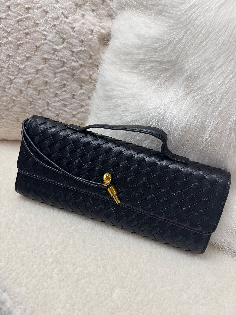 Thumbnail: ‘BOTTAGA’ Clutch Bag