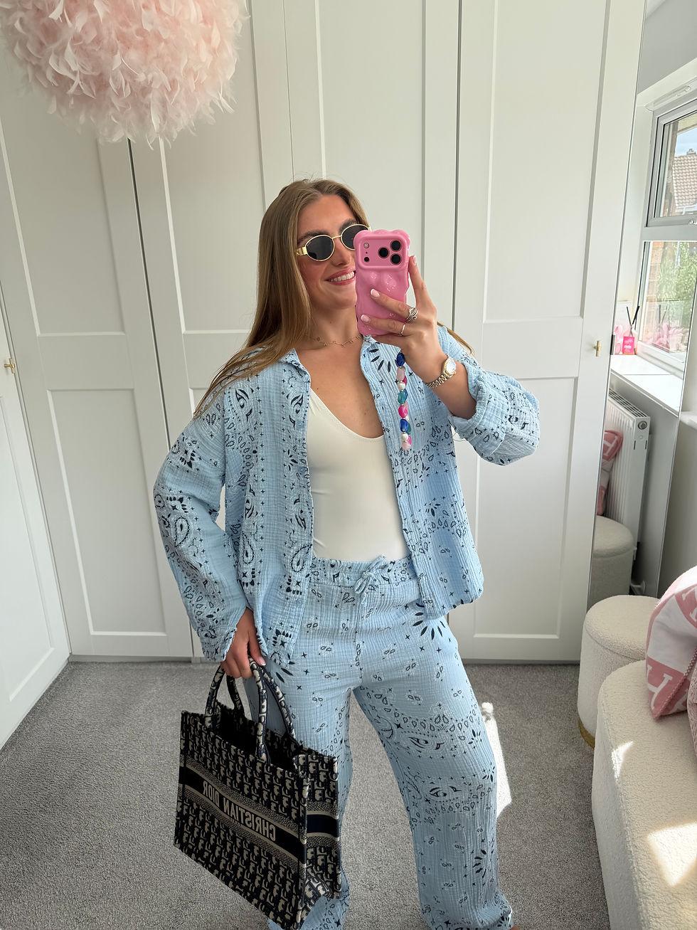 Thumbnail: ‘CARMEN’ Paisley Print Pant Set 