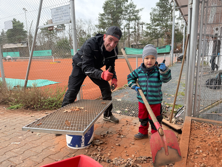 Frühjahrsputz im Tennisclub