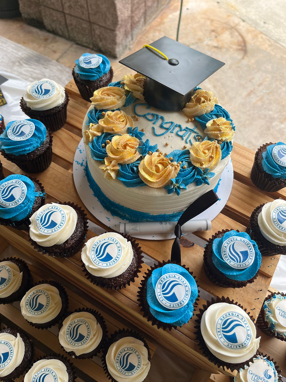 grad dessert table