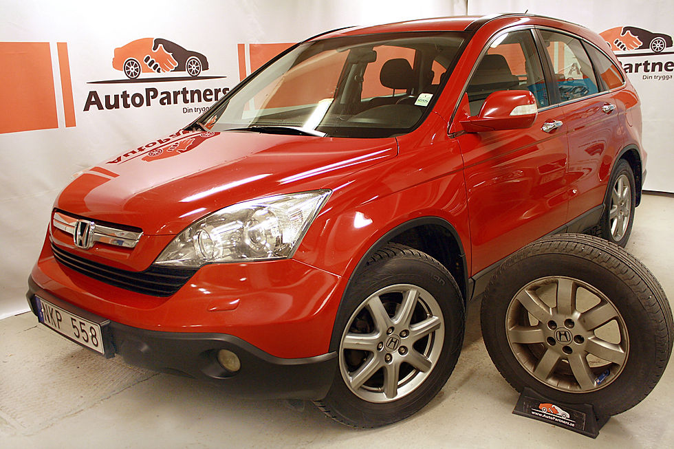 Miniatyrbild: Honda CR-V 2.0 V-TEC AUT 4WD (SÅLD)