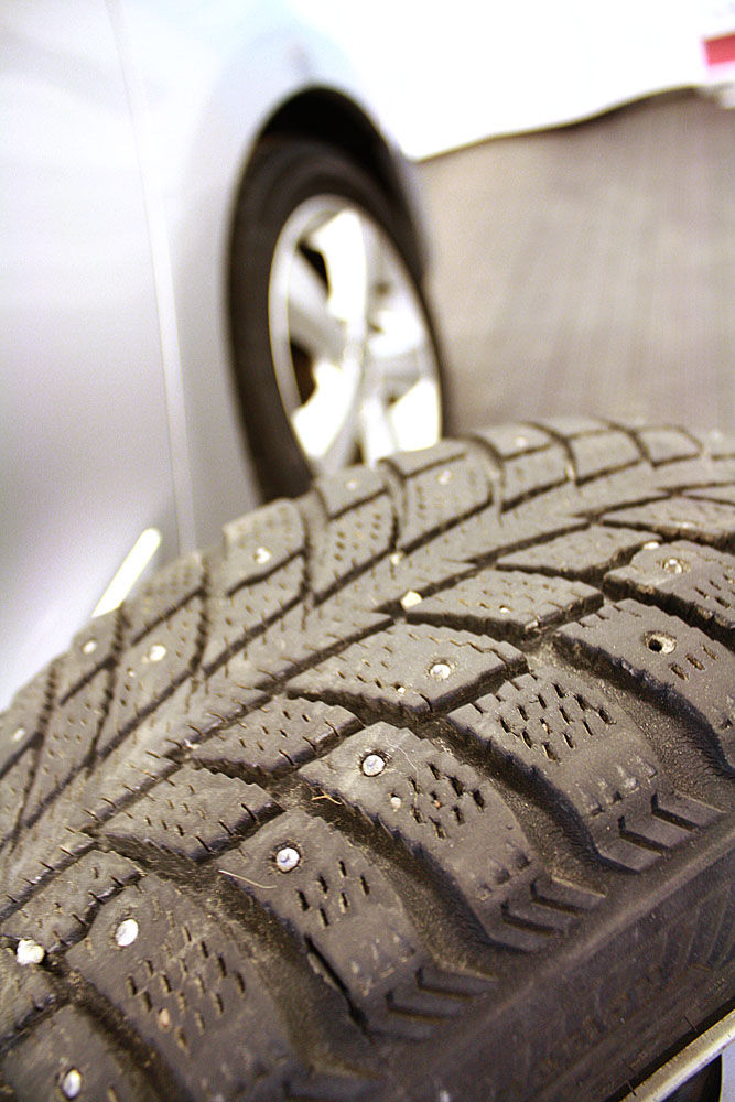 Miniatyrbild: Honda FR-V 2.0i 6-sits Taklucka ((SÅLD))