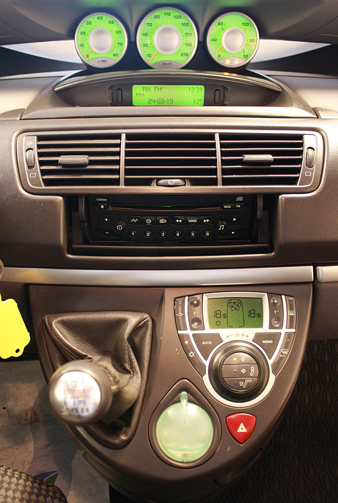 Miniatyrbild: Fiat Ulysse 2.0 AC 7-SITSIG (SÅLD) 13000MIL