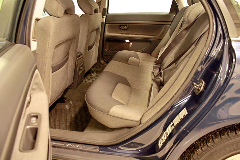 Miniatyrbild: Volvo S80 2.4 (140hk) 17.400mil (SÅLD)