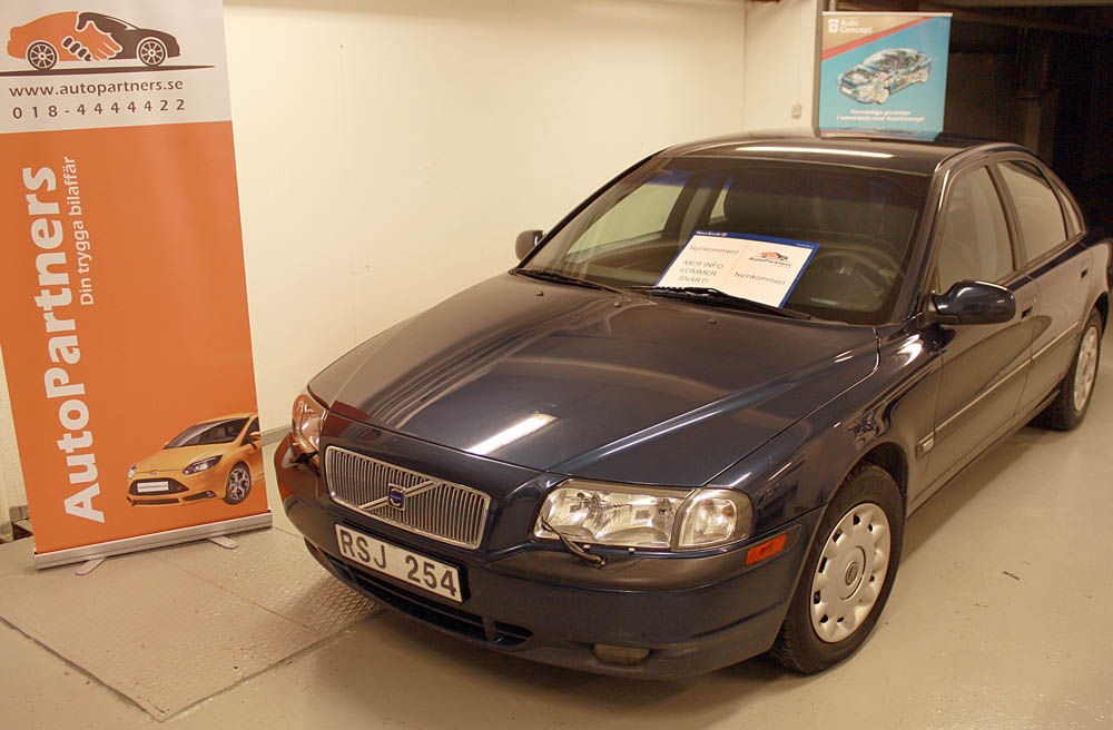 Volvo S80 2.4 (140hk) 17.400mil (SÅLD)