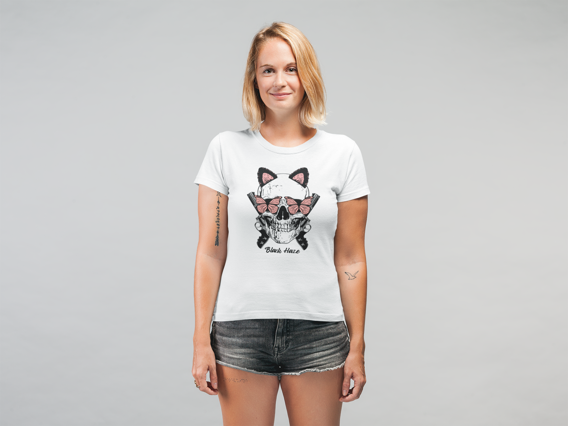 Skull Guns by BLACK HAZE T-Shirt