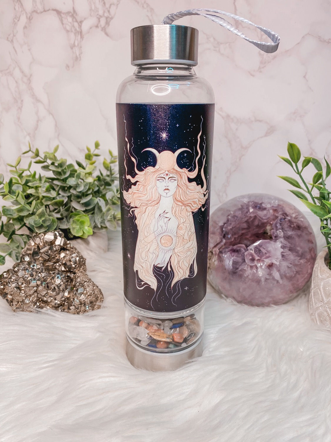 CRYSTAL INFUSING WATER BOTTLE