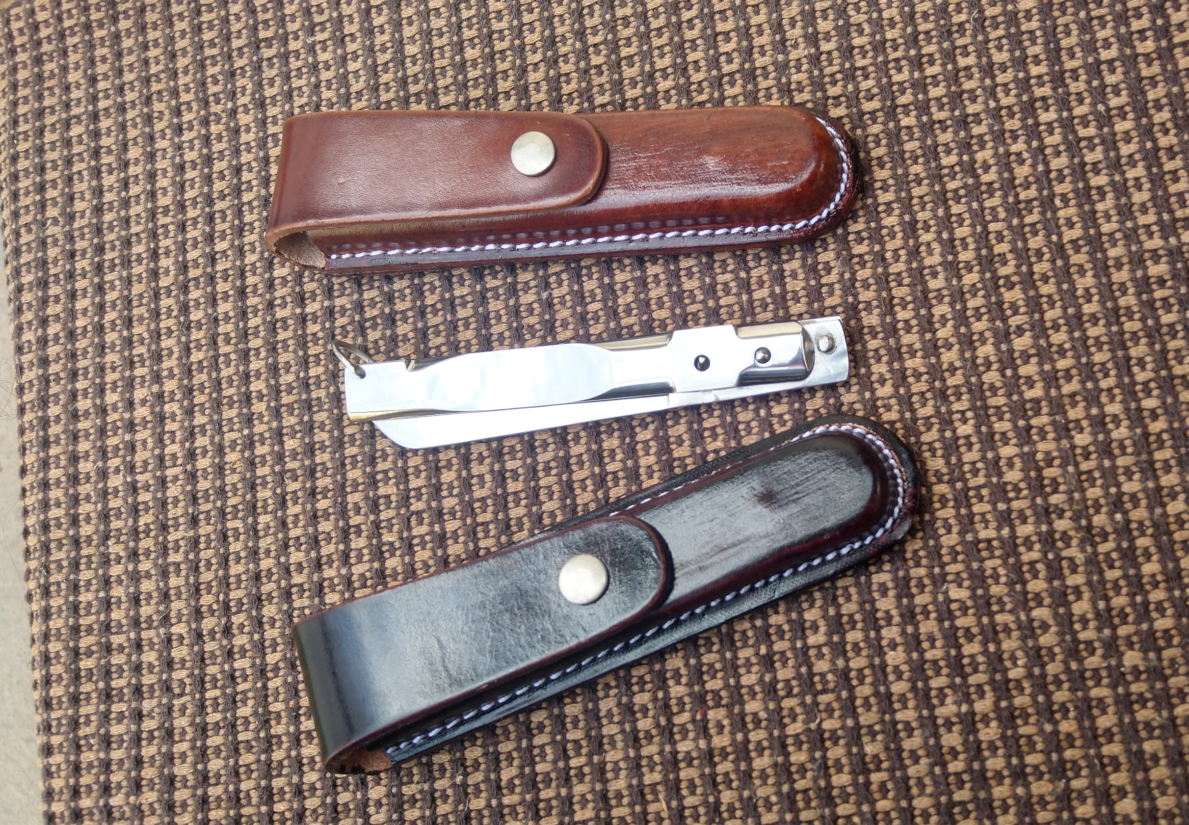 Canivete LAN Bainha grande com bainha