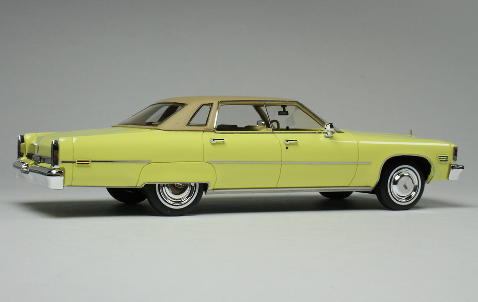 Thumbnail: GC-071 A 1976 Oldsmobile 98 Regency Sedan Cream Gold.