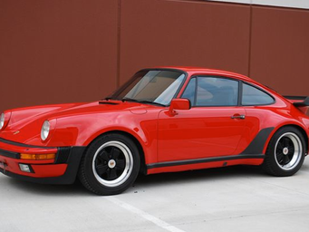 PORSCHE 911
The forerunner of the 911, the 901, was exhibited in 1963 as a future successor to the t