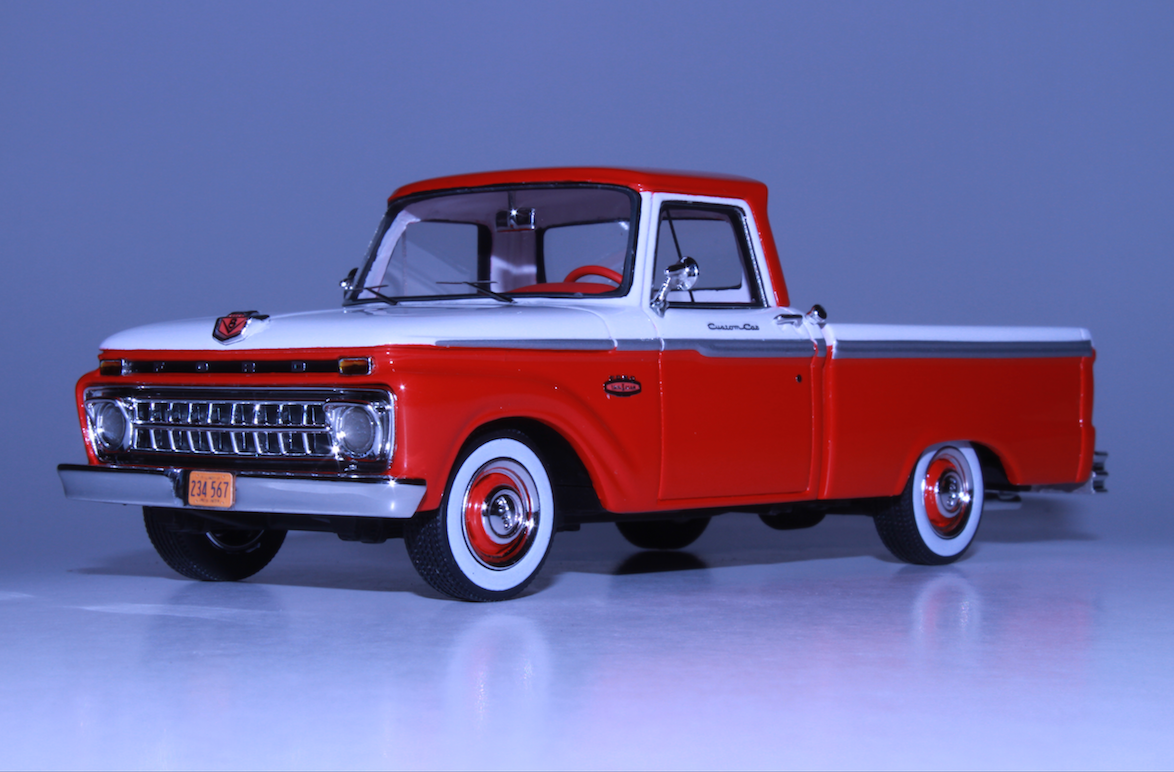 GC-004 B. 1965 FORD F-100 Pick Up Rangoon Red.