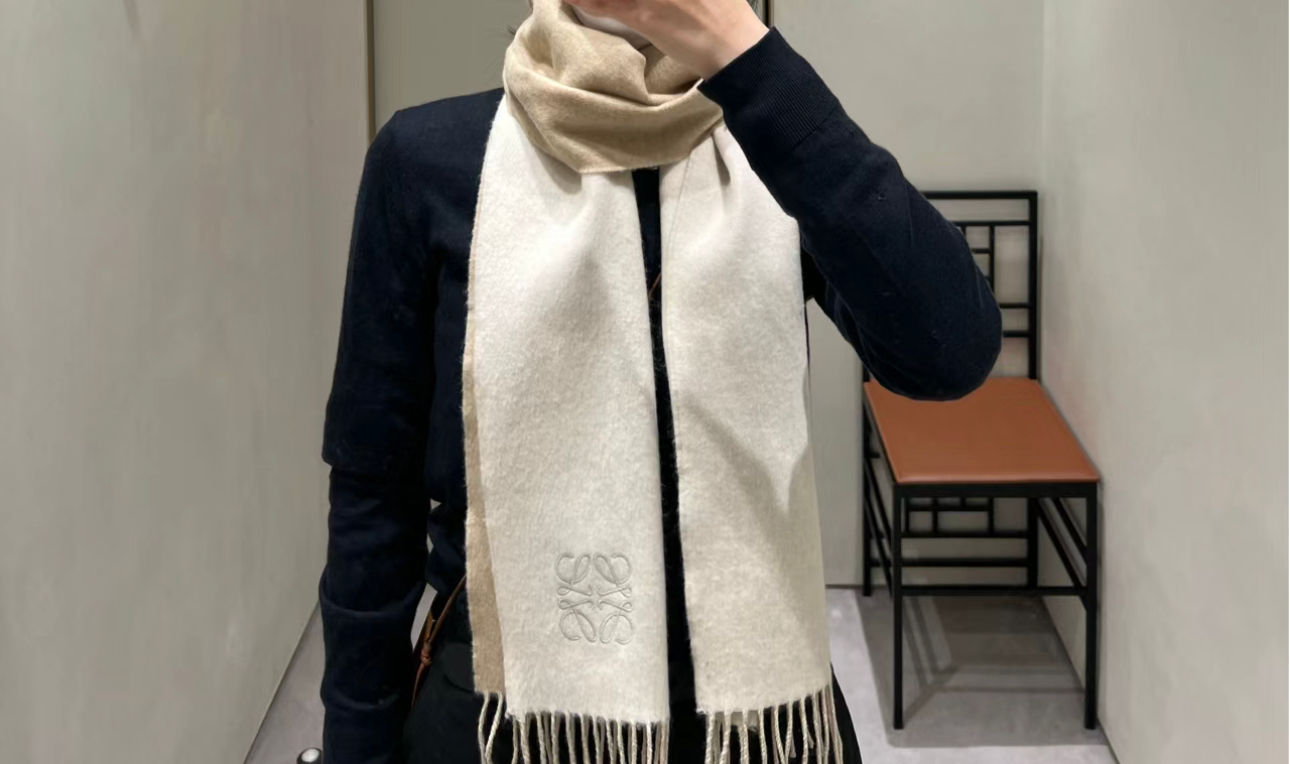 Scarf in wool and cashmere
