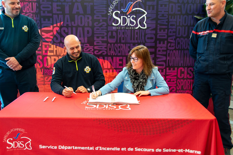 Les secouristes de la FFSS 77 avec les pompiers de Seine-et-Marne