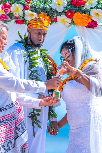 Hawaii-wedding-ceremonies-JC-C-65.jpg