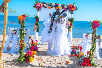 Hawaii-wedding-ceremonies-JC-B-134.jpg