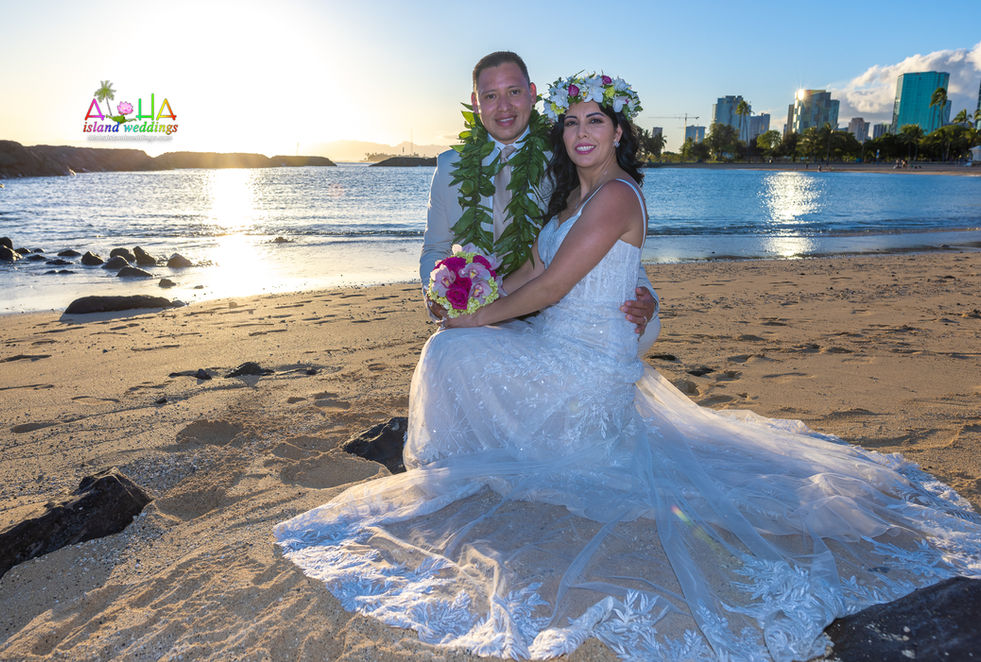 Vowrenewal-wedding-in-Hawaii-Picture-RA-W-83.jpg