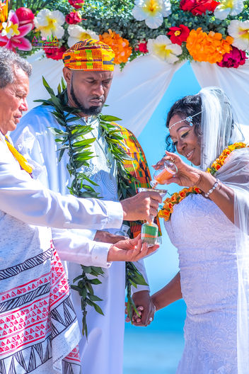 Hawaii-wedding-ceremonies-JC-C-63.jpg