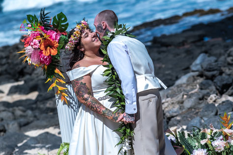 Oahu-beach-weddings-LT-2-7.jpg