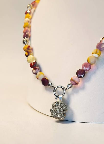 Collier " Force & prospérité " en Jaspe Mokaïte & pyrite
