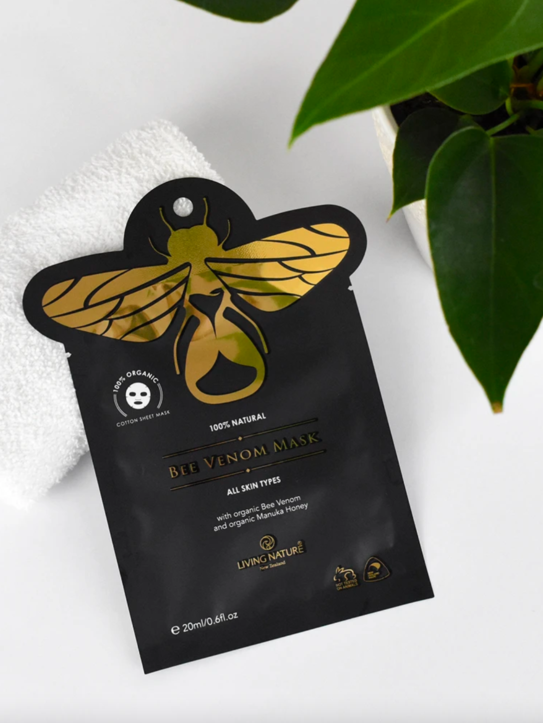 Living Nature 蜂毒膠原導入面膜 (單片裝) Bee Venom Mask | Anti-Aging (1pcs)