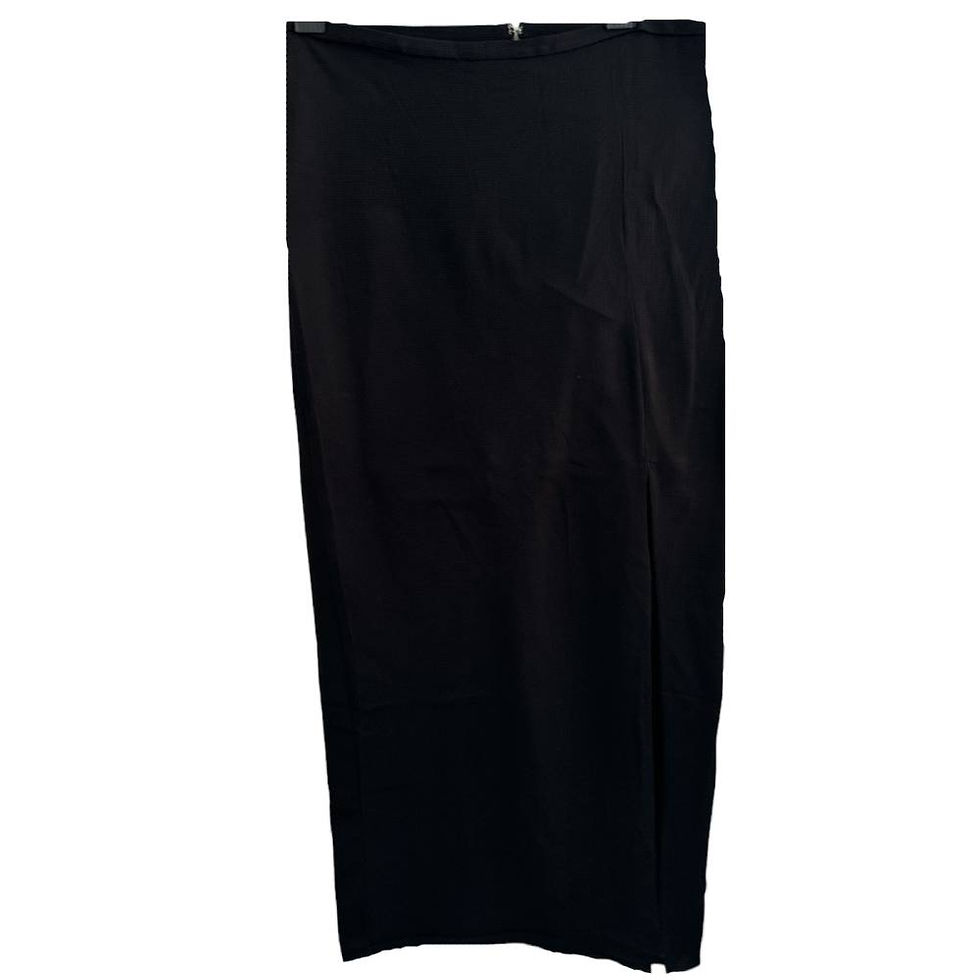 Saia Longa de Crepe Fenda Frente Preta da Zarak - NOVO