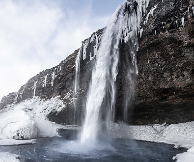 Seeljalandsfoss - 2.jpg
