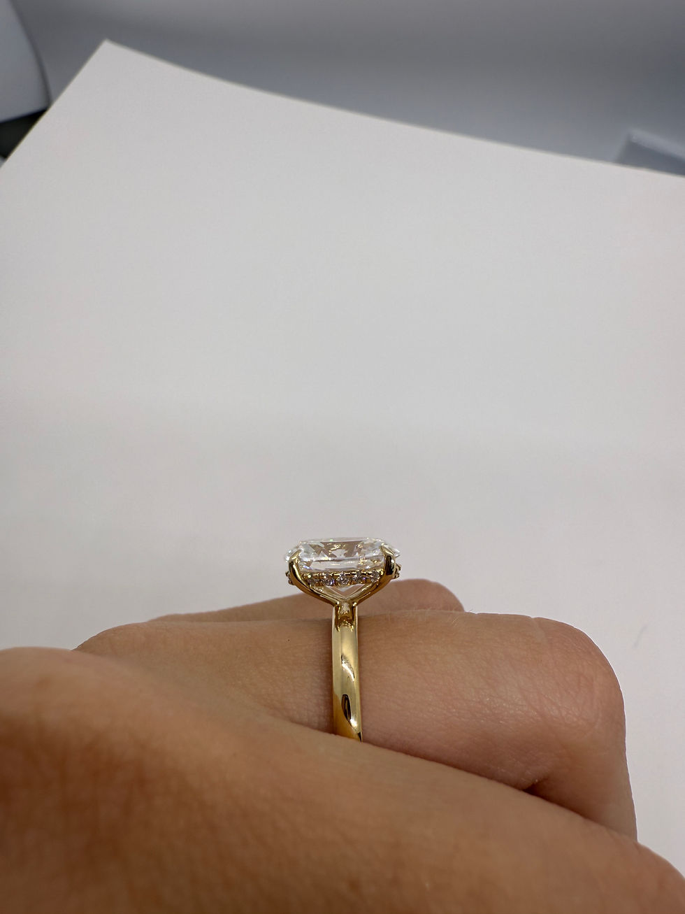 Thumbnail: 3.00 carat E VS1 oval lab diamond solitaire with hidden halo 