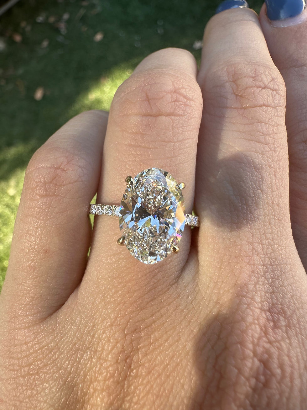 Thumbnail: 3.39 carat F VS2 oval lab grown diamond on a pavé band 14k yellow gold 