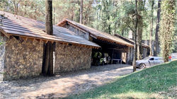 Garage y casa servicio y Bodega