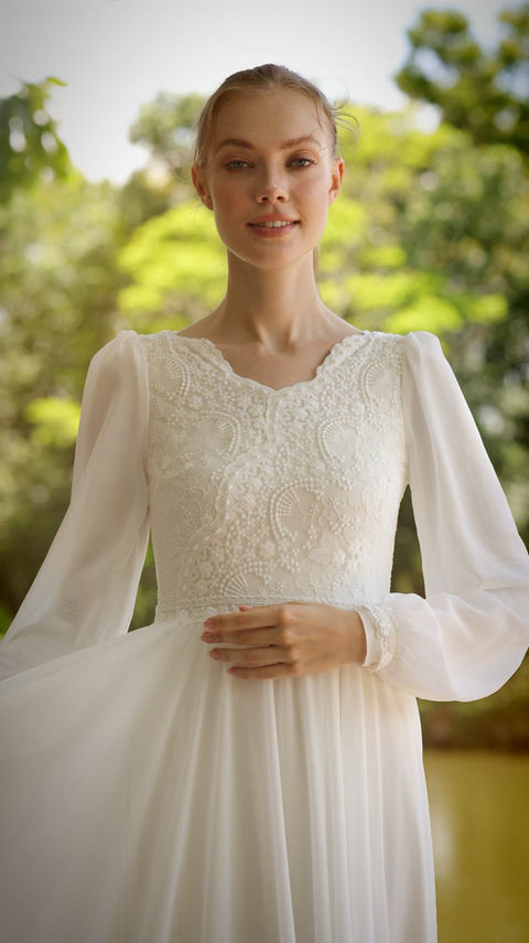 שמלת כלה צנועה בוהו שיק