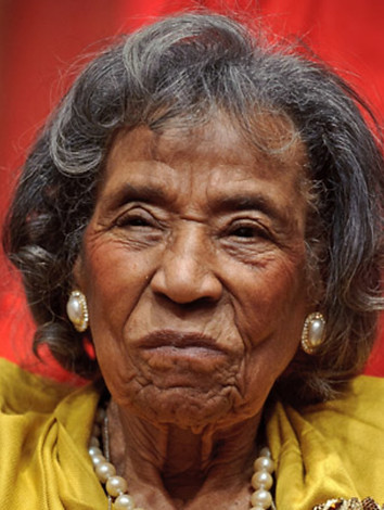 ameliaboyontonrobinson.jpg