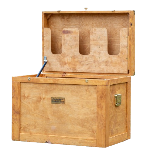 Resolution Farm Spacious and Rugged Tack Trunk