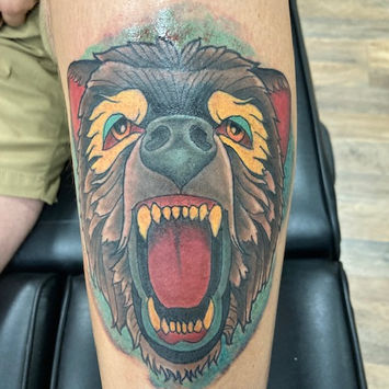 Color Tattoo, neo-traditional tattoo, bear tattoo