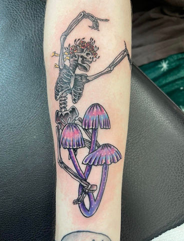 Color tattoo, Skeleton tattoo
