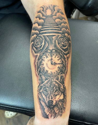 Black & grey tattoo