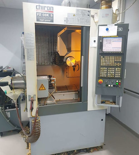2003 CHIRON FZ08KS MAGNUM 8 EKSEN CNC FREZE DIK ISLEM FANUC