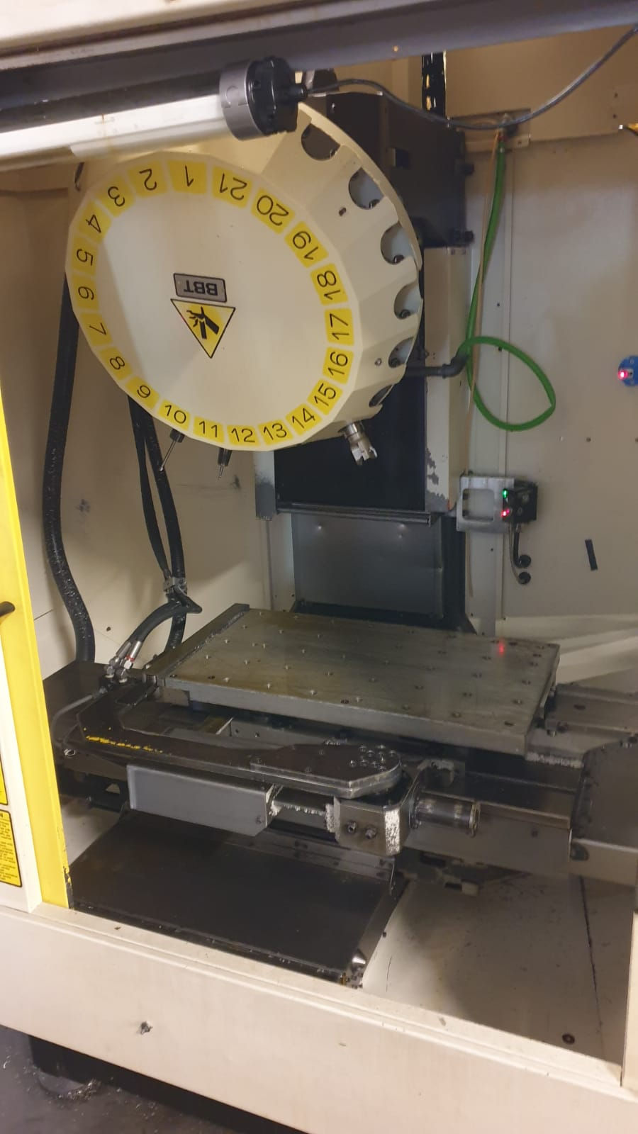 2007 FANUC Robodrill α- T21 iFL FANUC İşletim Sistemi, Çift Palet