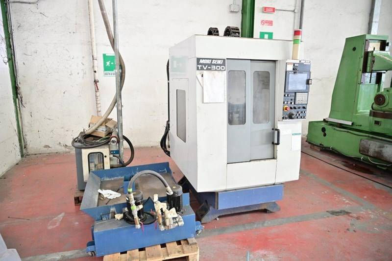 Küçük resim: 1998 MORI SEIKI TV-300 Mitsubishi İşletim Sistemi