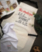 Canvas Apron With Entertainment Towel