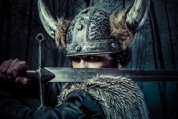 Vikinglerden Cesaret Dersi: Kişisel Gelişim İçin İlham